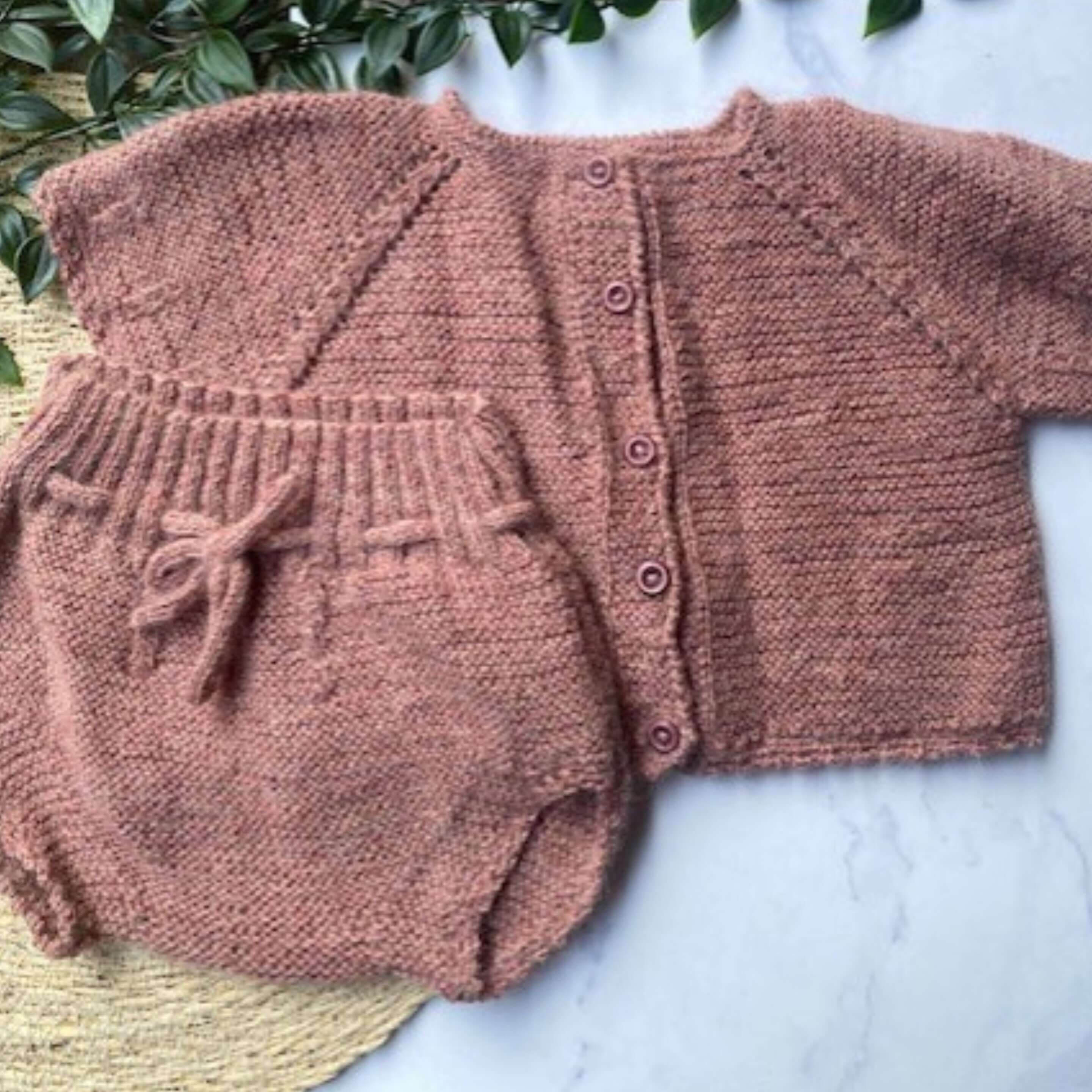 Lily | Handgemaakt babysetje van wolmix | maat 0–3 maanden - Afbeelding 2